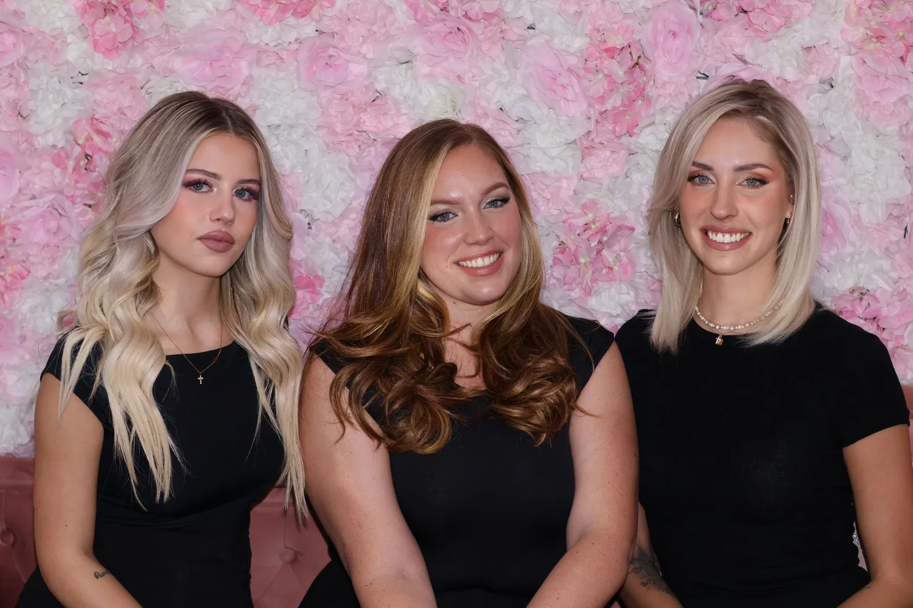 Mise en beauté en groupe, finition harmonieuse