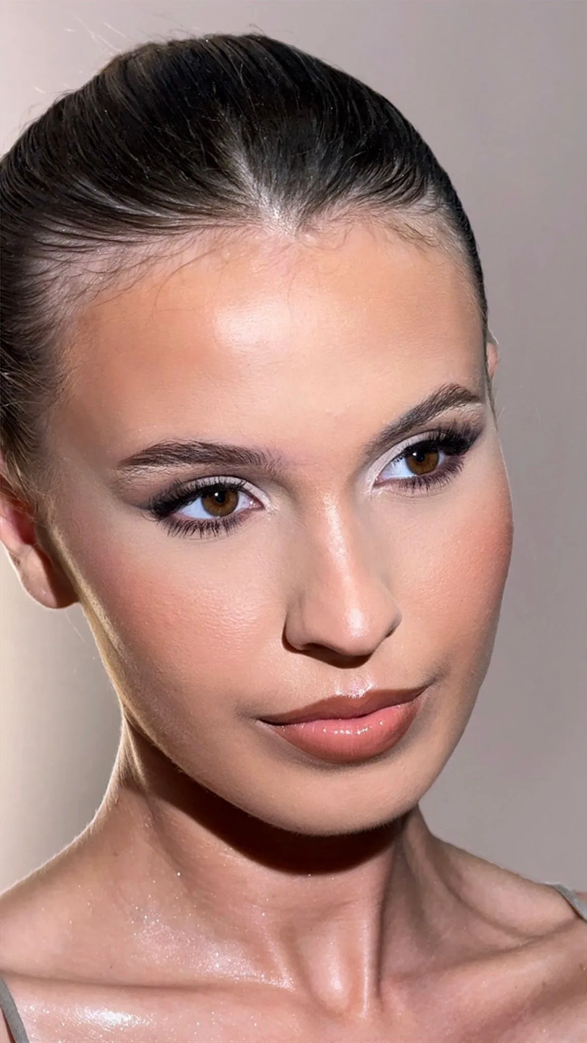 Maquillage éditorial, regard mis en valeur